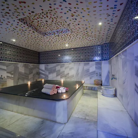 Otel Mc Mahberi 4*